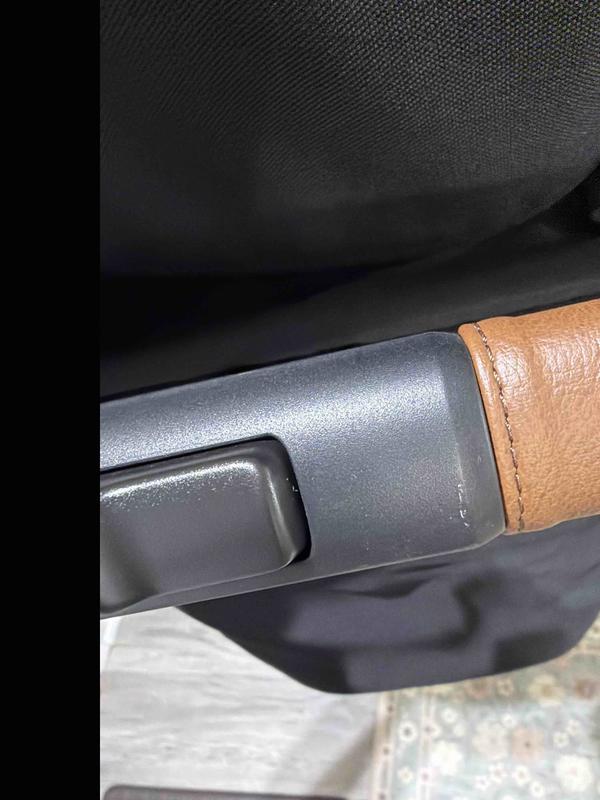 Customer photo for "the quality disappointing for such a high price"