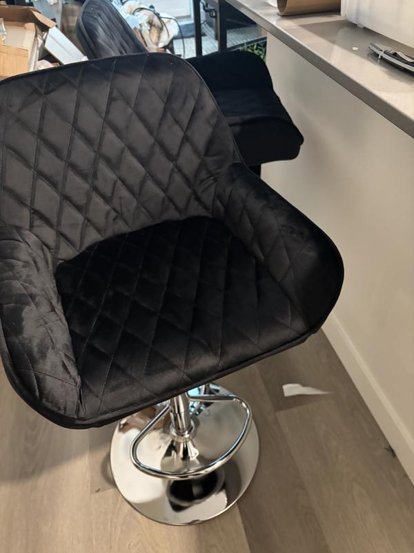 Review Thumbnail Image 0 249471304