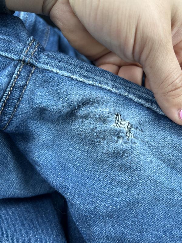 Customer photo for "amazing jeans but quality will not last *crying*"