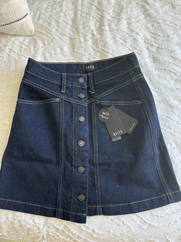 Review Thumbnail Image 0 234959454