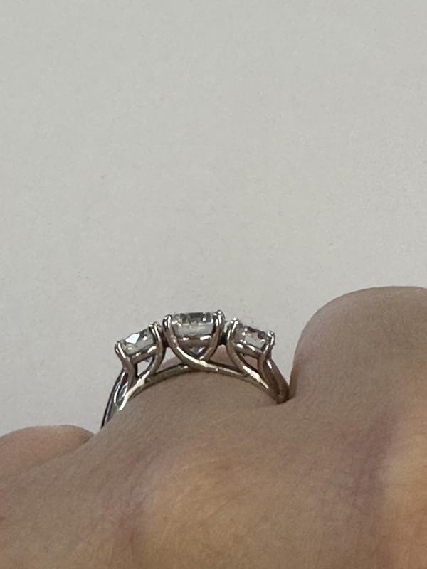 Review Thumbnail Image 2 241076572