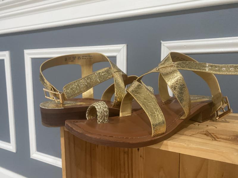 Review Thumbnail Image 0 226475141