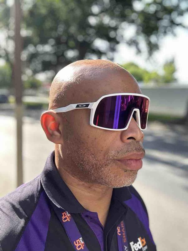 Review Thumbnail Image 0 228004160