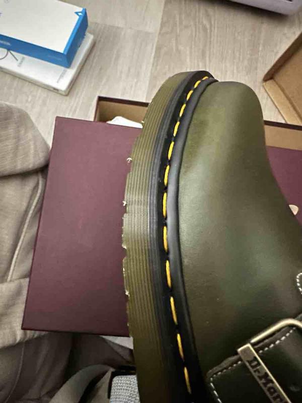 Review Thumbnail Image 0 229908889