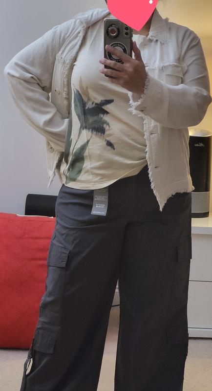 Customer photo for "Great pants, looks fantastic on and fit perfectly"