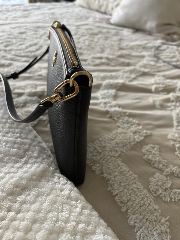 Customer photo for "LOVE this little bag!"