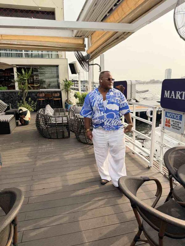 Review Thumbnail Image 0 249132975