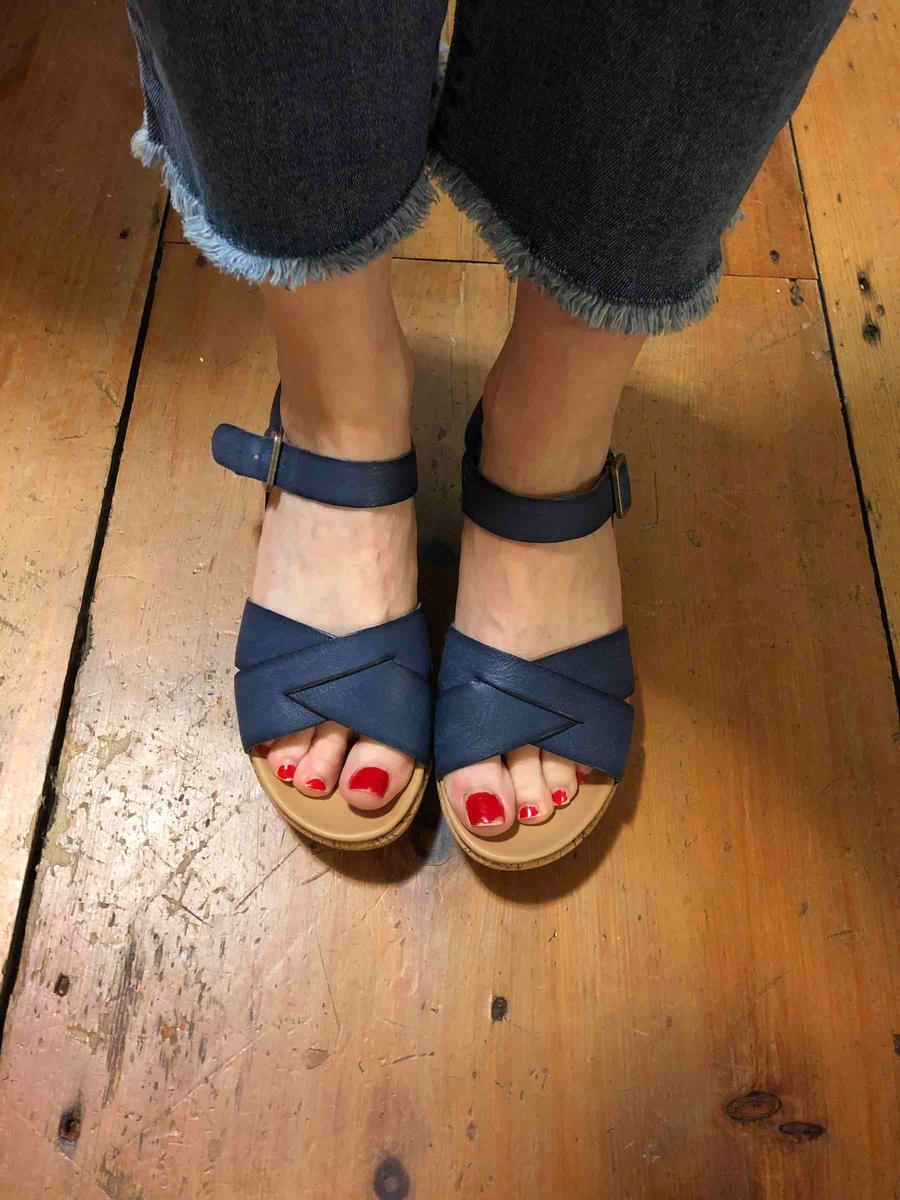 Review Thumbnail Image 0 195315992