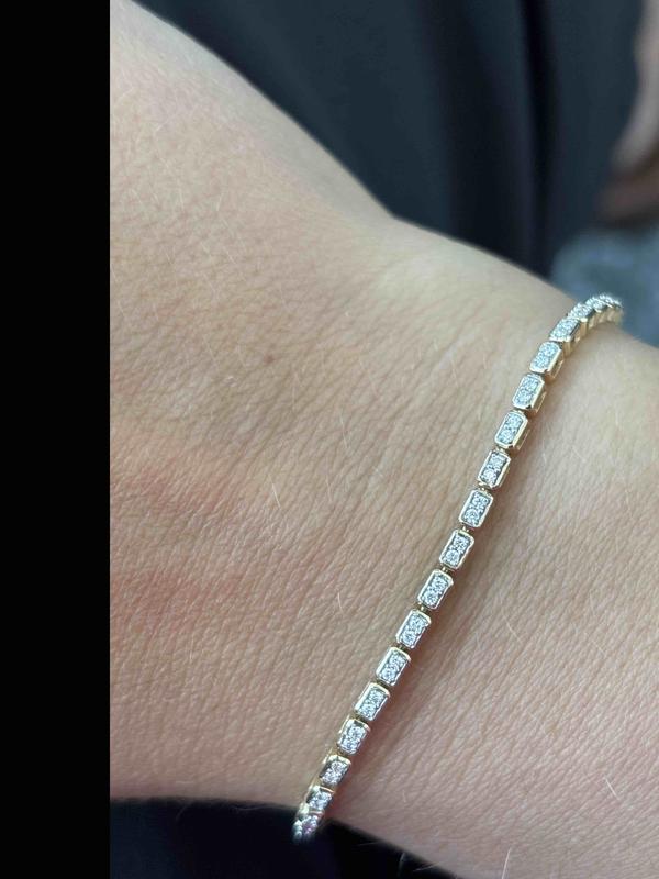 Review Thumbnail Image 0 244217472