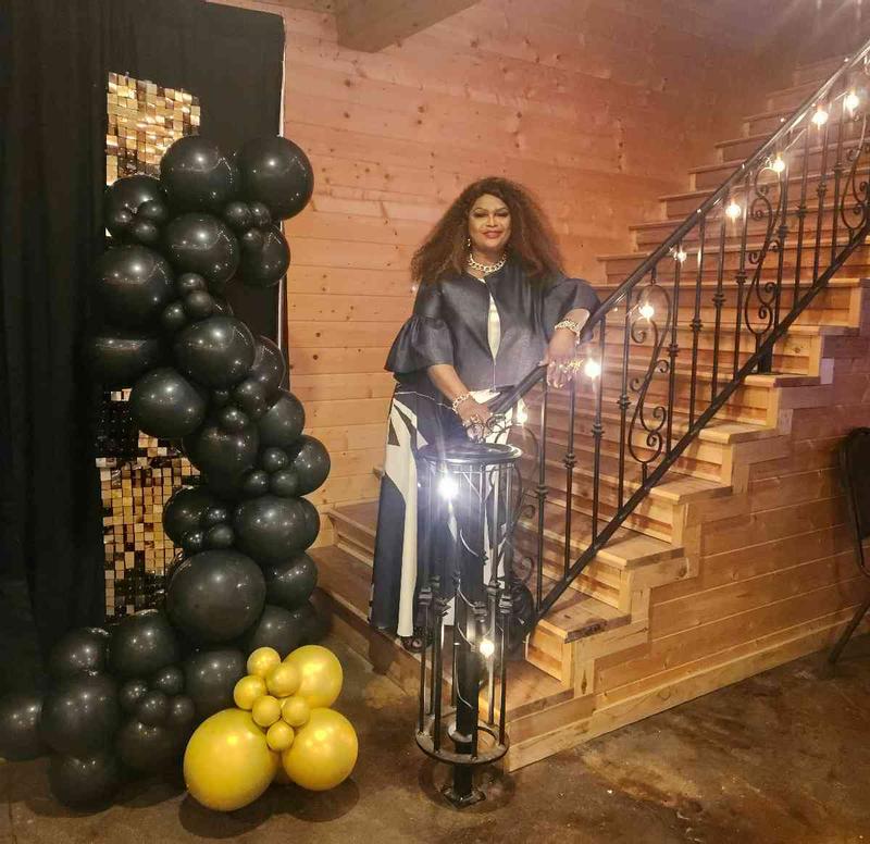 Review Thumbnail Image 1 243976104