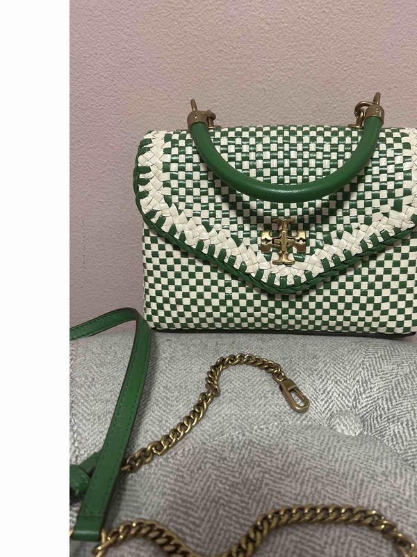 Review Thumbnail Image 0 228069781