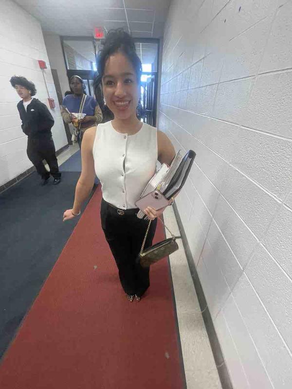 Review Thumbnail Image 0 241120405