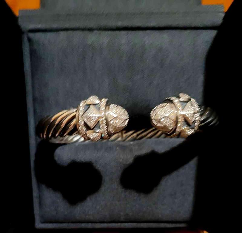 Review Thumbnail Image 0 232515276