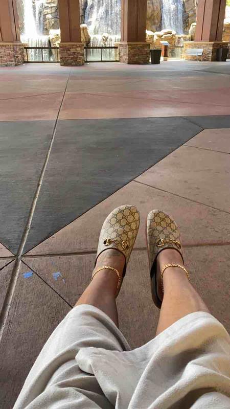 Review Thumbnail Image 0 227291135