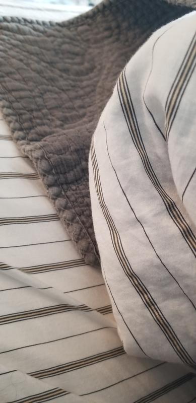 Review Thumbnail Image 1 239854559