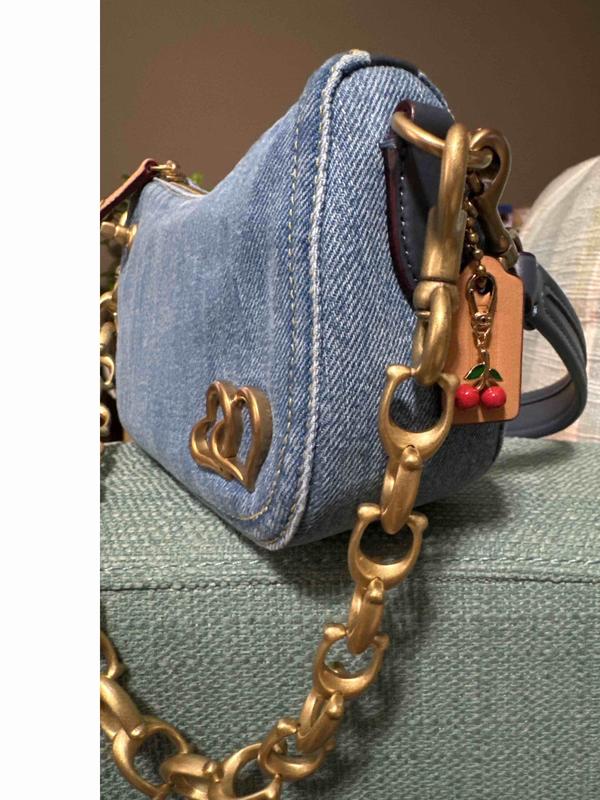 Review Thumbnail Image 0 232427175