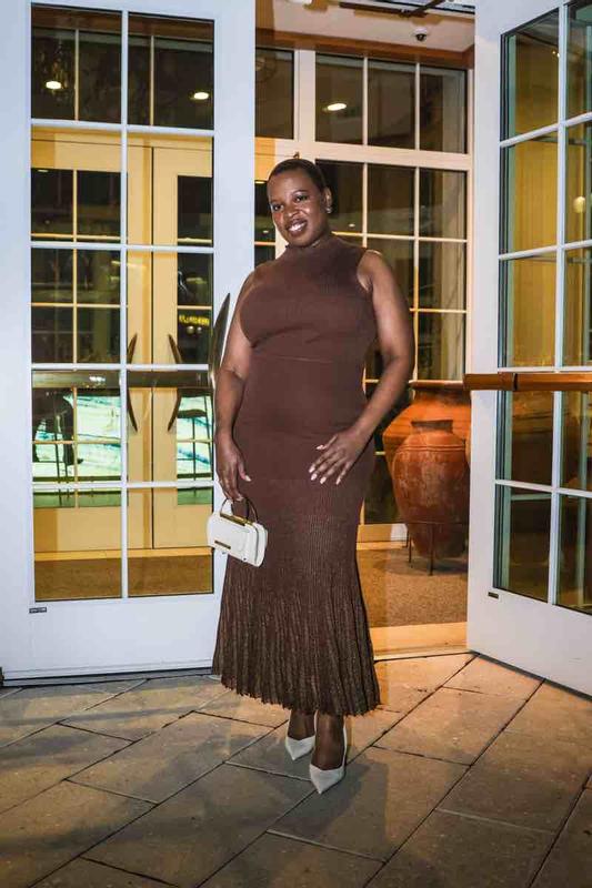 Review Thumbnail Image 0 248778668