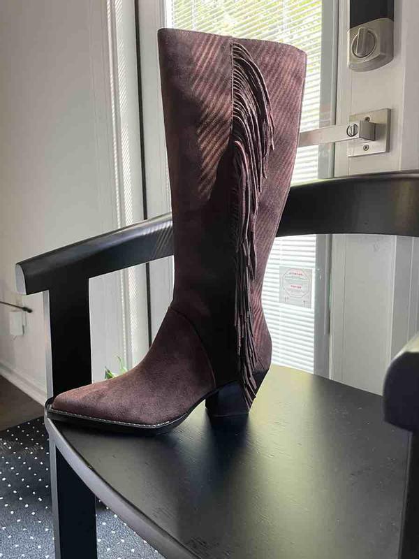 Review Thumbnail Image 1 244910852