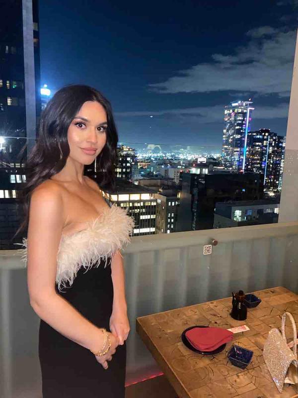 Review Thumbnail Image 0 223675571