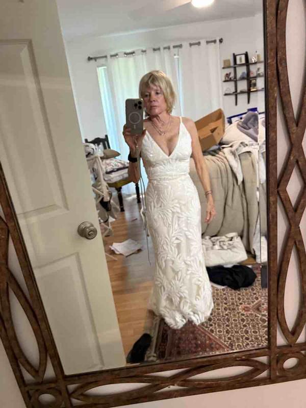 Customer photo for "fantastic dress"