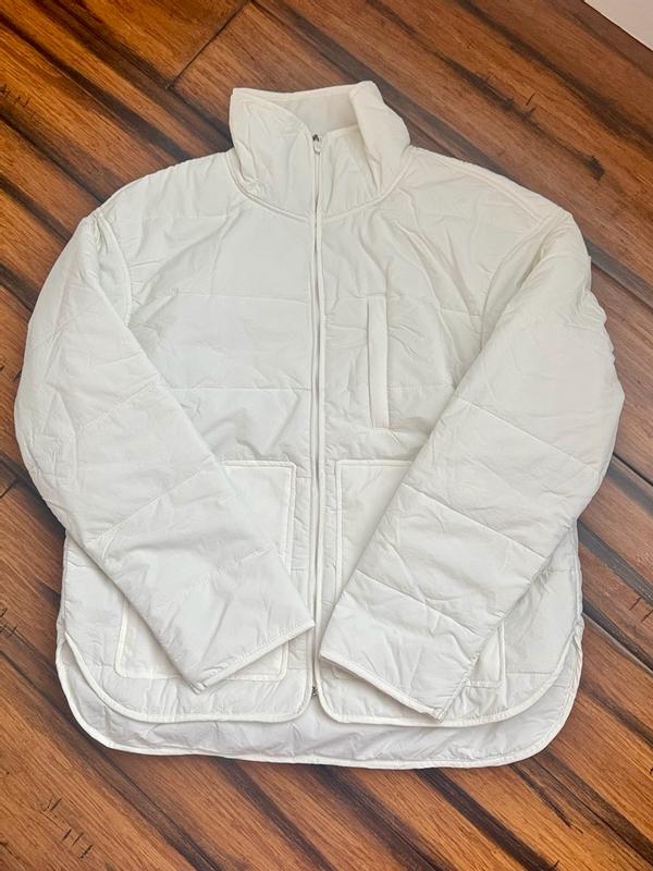 Lightweight and warm