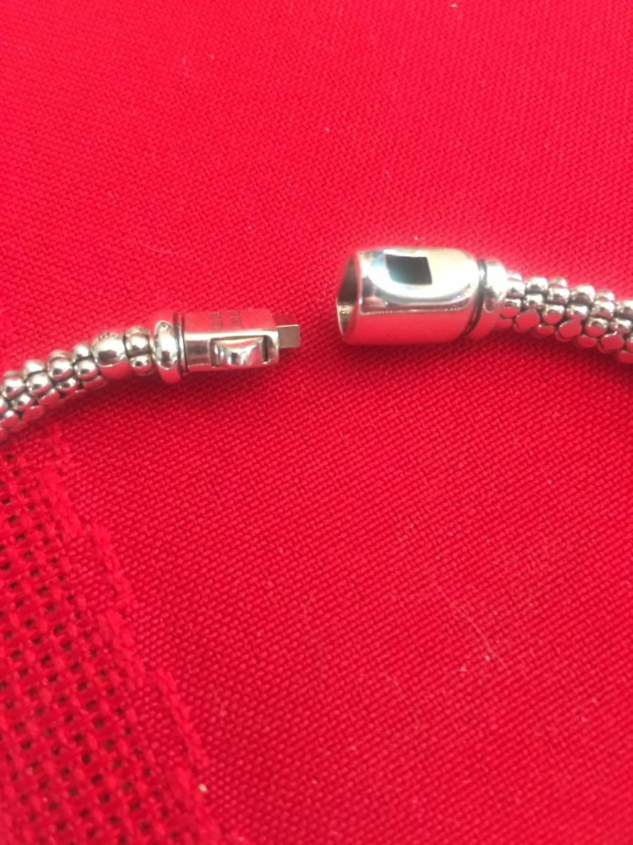 Customer photo for "Clasp broke in less than one day"