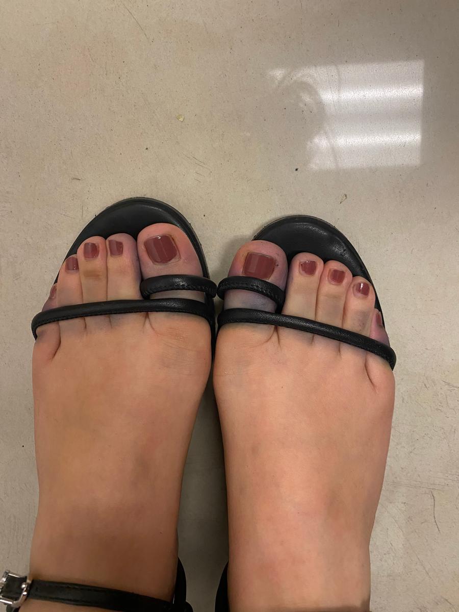 Customer photo for "very comfortable but color fading"
