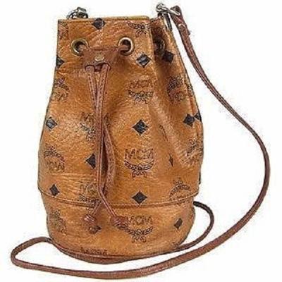 Review Thumbnail Image 0 82064863