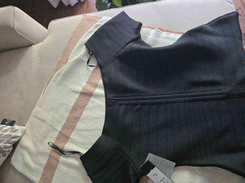 Review Thumbnail Image 0 235415811