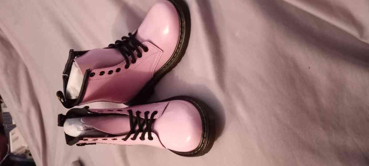 Review Thumbnail Image 1 209941889