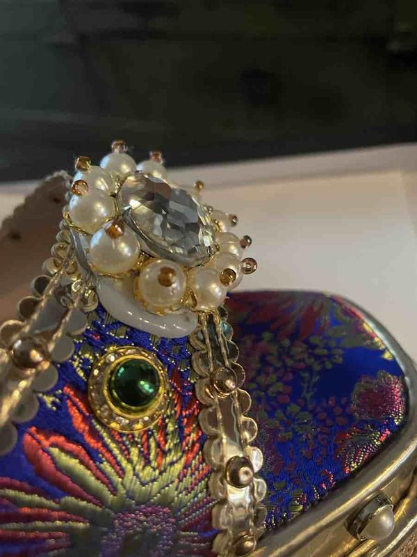 Review Thumbnail Image 0 214679343