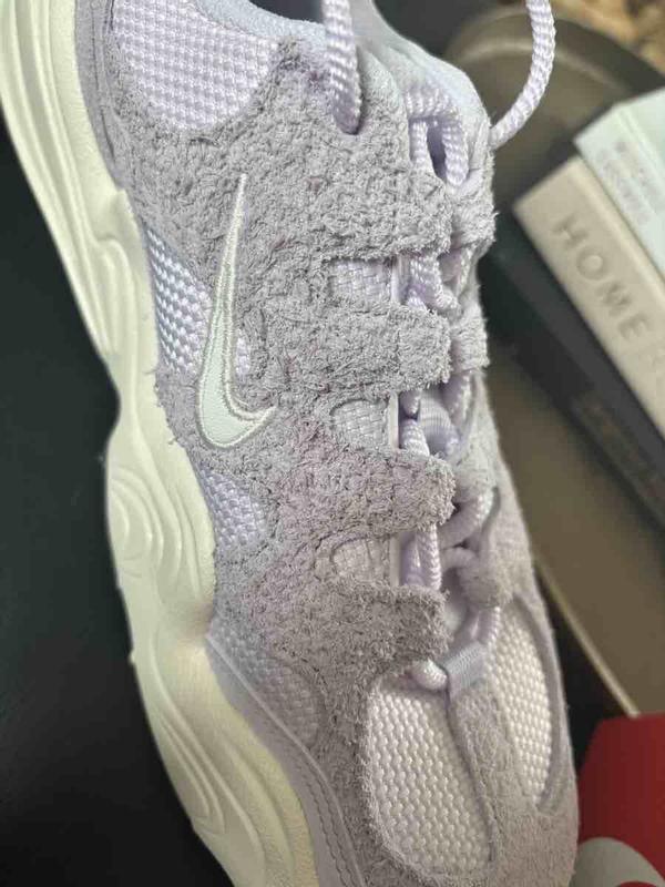 Review Thumbnail Image 0 233748992