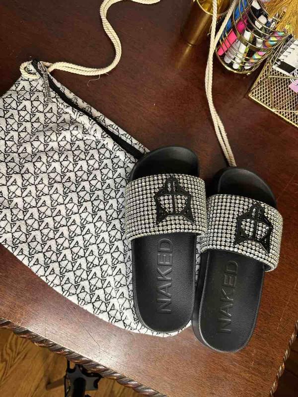 Review Thumbnail Image 0 225764042