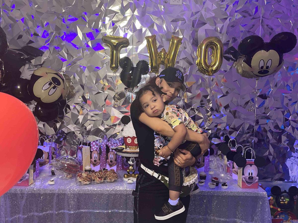 Review Thumbnail Image 0 208208773