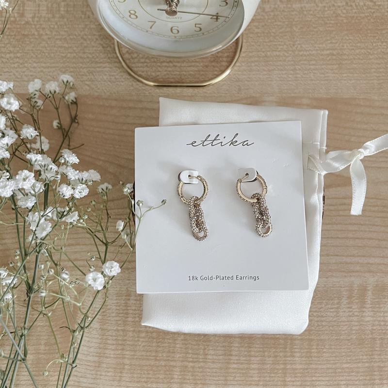 Customer photo for "Gorgeous and Versatile!"