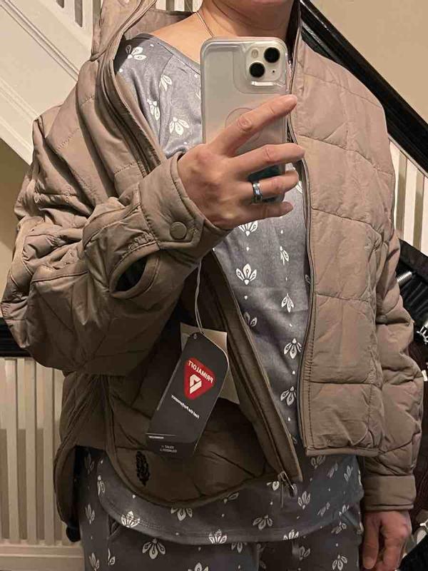 Review Thumbnail Image 0 246719105