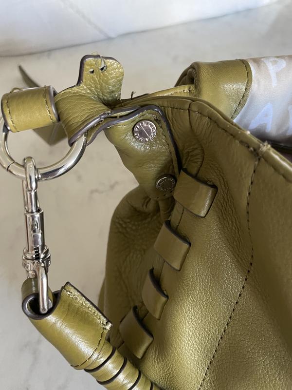 Review Thumbnail Image 0 233840454