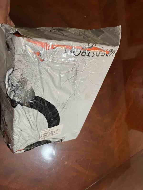 Customer photo for "they need better shipping protocol"