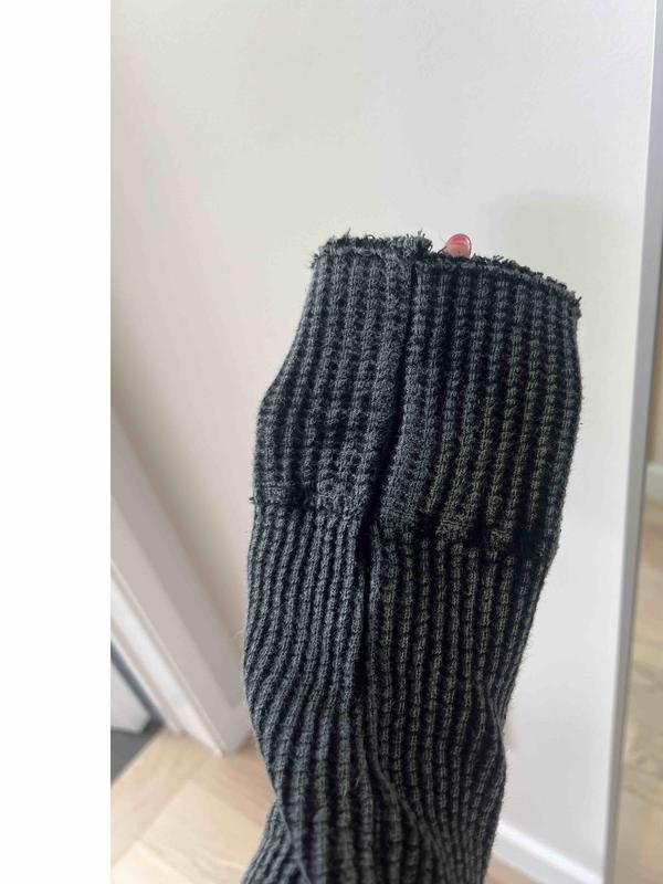 Customer photo for "Long sleeves nice fabric"