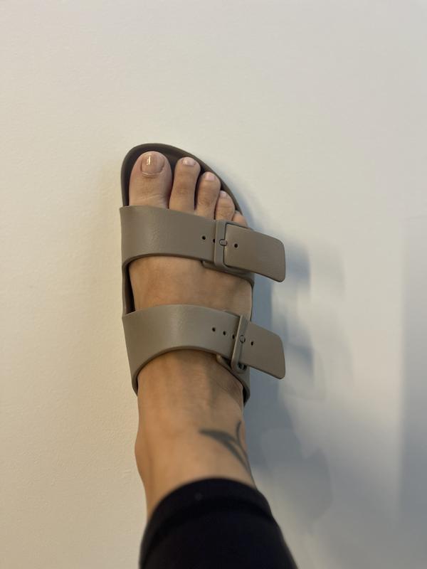 Customer photo for "Odd jump in sizing"