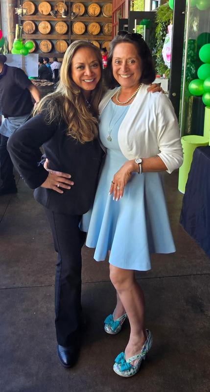 Review Thumbnail Image 0 249651766