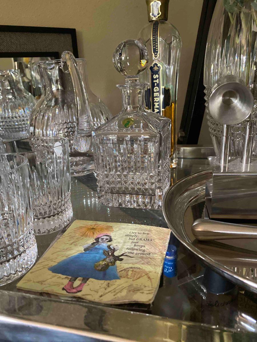 Review Thumbnail Image 0 196288406