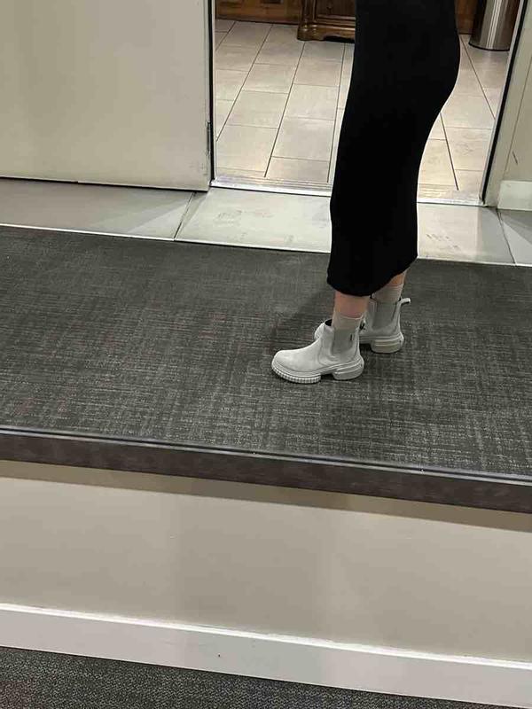 Review Thumbnail Image 2 237447035