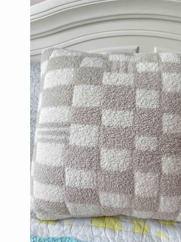 Review Thumbnail Image 1 234825974