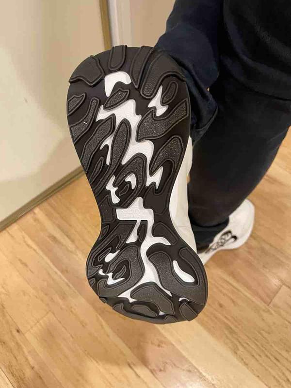 Review Thumbnail Image 4 216282184