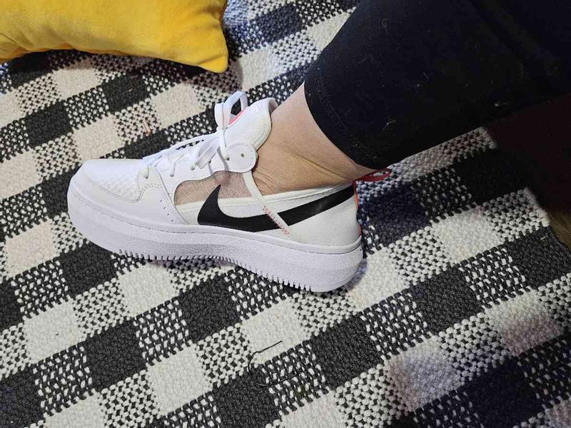 Review Thumbnail Image 1 226989105