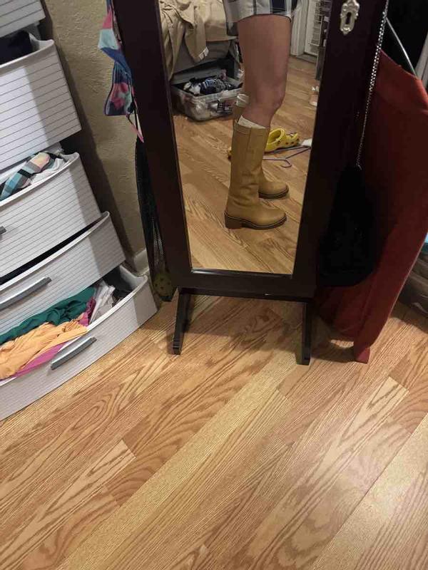 Customer photo for "very uncomfortable"