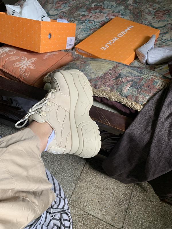 Review Thumbnail Image 0 225532209