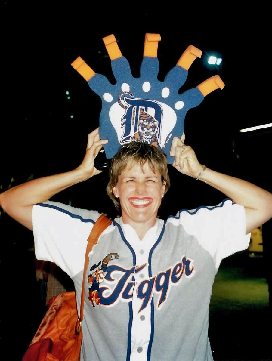 Review Thumbnail Image 0 194128102