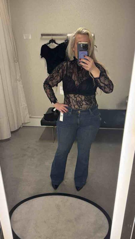 Review Thumbnail Image 0 247160411